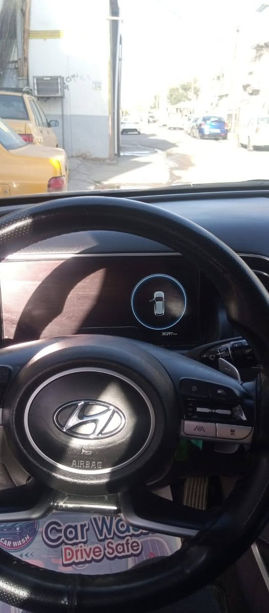 هيونداي توسان موديل 2023 وارد امريكي فول مواصفات رقم الشاصي موجود بالصور كير دكمه السياره باسمنه المكان بغداد الطالبيه السعر 170 ورقه رقم الهاتف ***********
