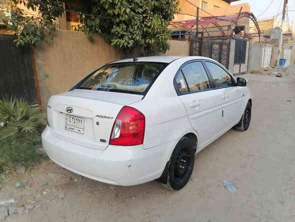 السلام عليكم اكسنت الشركه العامه ٢٠١١ مكينه ١٦٠٠ دوش قطرتين السياره نضيفه بدون صبغ وبدون حادث نضيفه من الداخل والخارج علماً ان السياره استخدام شخصي موجوده في بغداد منطقة البكريه السعر ١٢٥ ورقه رقمي *********** علاء
