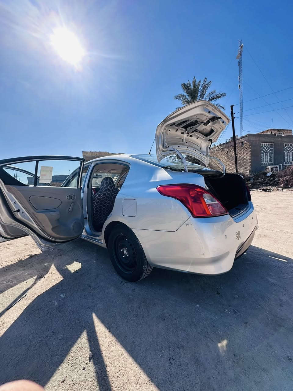 نيسان سني هندي 2021      مراوس بماليبو موديل 
ذي قار حره ب اسمي 
ماشيه ١٩٨ الف
مكينه جديده مال ياباني تشك لكاع 
حداديه ٧٠٪؜ ( عوزها ربلات طبله ليمين) 
تبريد جديد كمبريسر ياباني بستم مو راوتري هم جديد 
ترايك وين ميعجبك 
لسياره بيها مكانات صبغ هيه مو حزام بس ابيع حزام حته ماتعبك 
عوزها طبربازات بس ولباقي شوف لعين 
سعرها ٩٤ وبيها مجال

ناصريه سوق الشيوخ
 ***********
