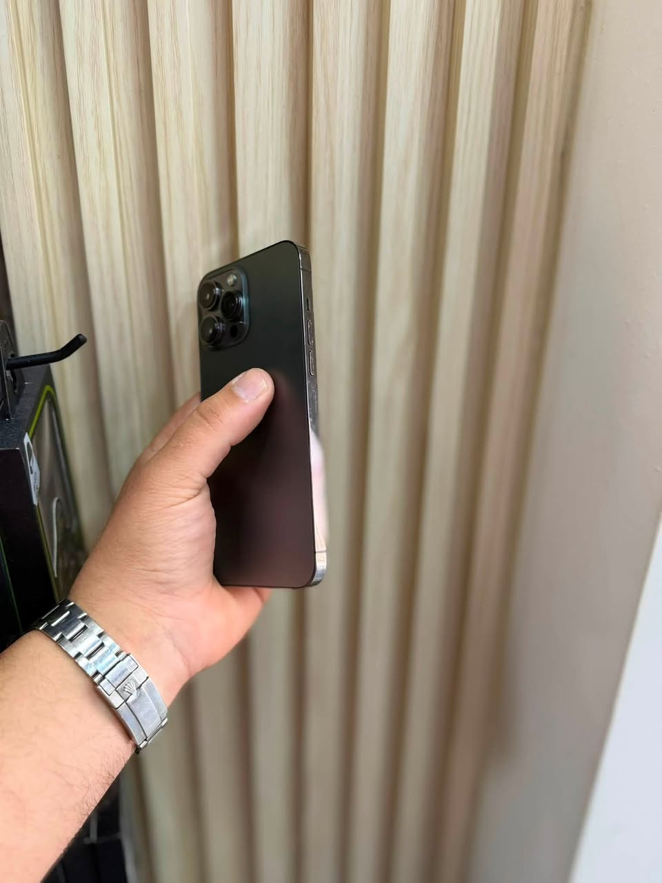 ايفون iPhone 13 Pro Max
256جيجا  🔥
نموذج M   🔥
واتر بروف  🔥
‏الجهاز مش  مفتوح ولا مصلح ولا أي مشكلة🔥
كفاله خطيه من المحل  📄🔥
+ بكج هديه كفر و لزقه و صله و عظمه 20 w🔥
🚚  يتوفر توصيل إلى جميع أنحاء المملكة🔥
📍طبربور تقاطع الاتحاد رياضي مقابل  ‏Number One
و مقابل عيادة دكتور عياس موسئ. اسم المحل  (تيك ماد (TECH MAD))
‏متوفر لدينا جميع أجهزة ال iPhone المستعمل والجديد
التواصل.    :    0797068895
واتس اب   : Wa.me/+962797068895.


**إذا كنت صاحب هذا الإعلان وتريد حذفه لأي سبب، رجاءا أرسل رسالة إلى الدعم الفني**