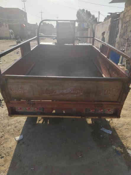 ستوته للبيع موديل 2010 مكينه 2013 مكفوله شاصي اوراق ابسمي ستوته حلوه ونظيفه كهربائيات كلهه شغاله السعر 950 وبيه مجال  اتصل *********** العنوان كربلاء الامن الداخلي
