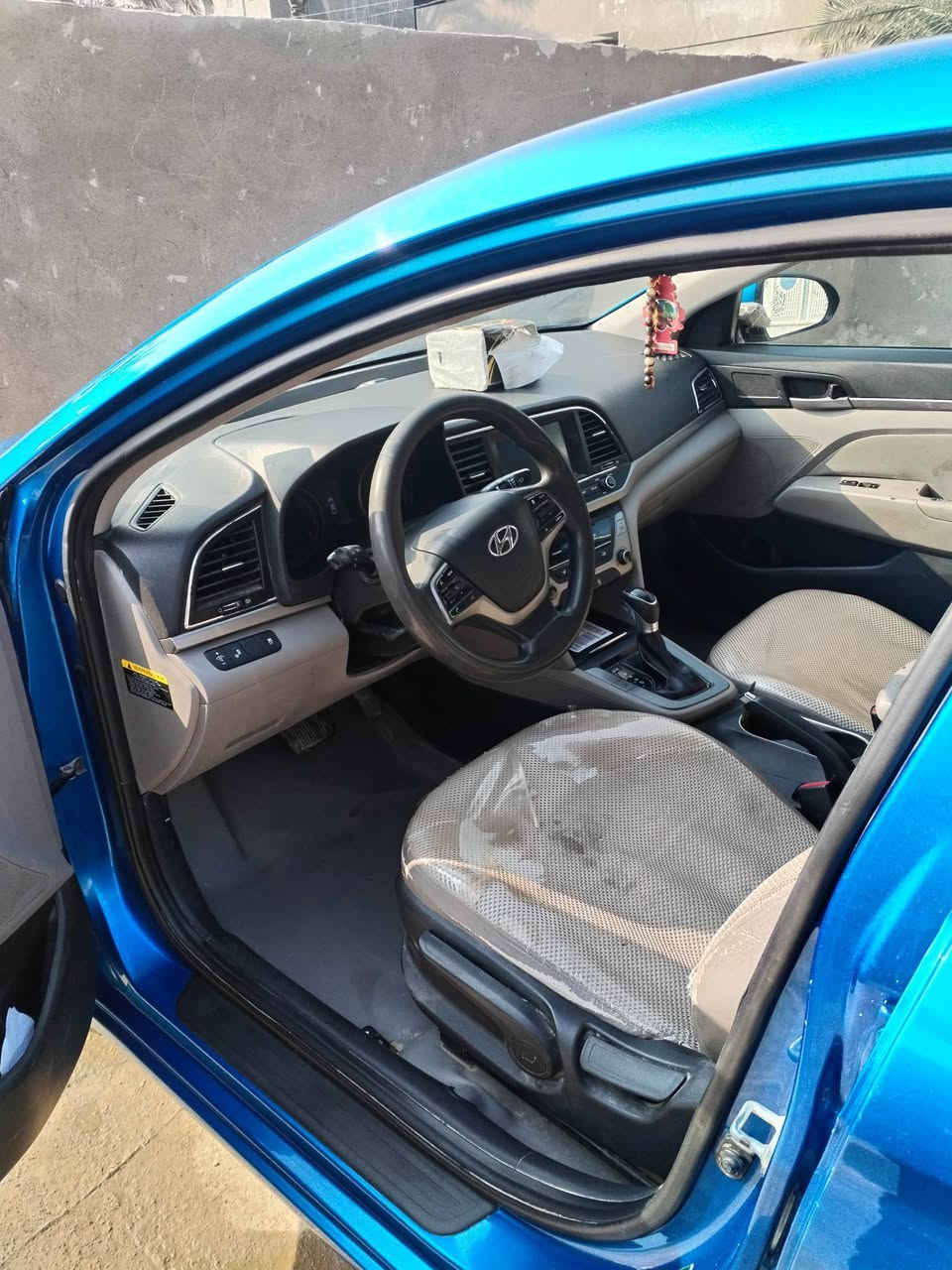 السلام عليكم
النترا 2018 رقم بابل انكليزي بأسمي شخصيا تحويل مباشر حادثه خشم بنيد فقط سونار موجود بالمنشور مكينه 2000 دوش مكاني حله قرب سيطرة الاثار للأستفسار ***********
