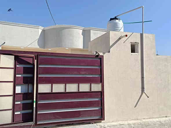 ♦️يعلن مكتب عقارات المسار
***********
عن دار للبيع 🏚️ 
في شط العرب باب االهوى 
♦️المساحة 200
♦️بناء درجة أولى بلوك 
♦️يحتوي البيت ع غرفتين+ صاله +مطبخ + دوانيه + حمامات داخليه وخارجيه+ 

♦️السعر 65 وبي مجال 
للاستفسار اكثر اتصل  
***********
نستقبل عروضكم دور سكينه وقطع اراضي في شط العرب فقط
