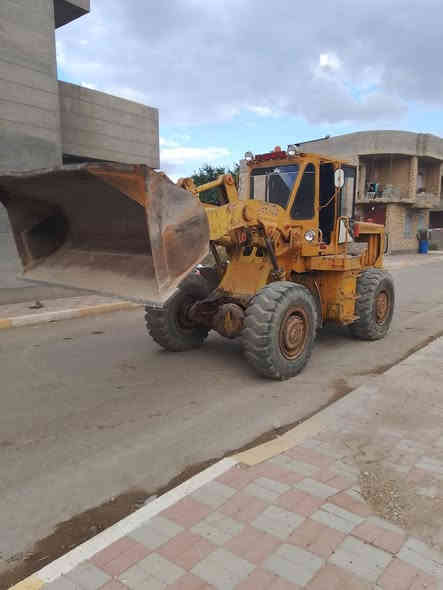 شفل بي موديل 82 رقم كربلاء الماني مكان الشفل رمادي الاتصال ***********
