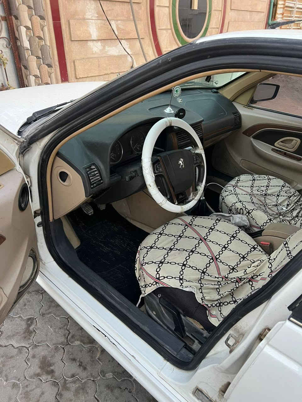 بيجو  2021
استقطاع مباشر هاي السنه تخلص سياره جاهزه گير ومحرك وكهربائيات وتبريد 

كفاله عامه 

السعر ٥٧ وبيهه مجال بسيط 

مكاني الزبير    هاتف*********** موجود وتساب
