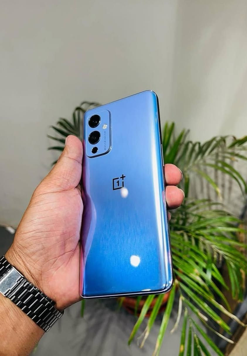 السلام عليكم جهاز one plus 9 5g افلاكشب فول موصفات بس مفحوص بعدة بل كارتون ما مستخدم جديد  مع كافة ملحقاتة
One plus 9 5g
معالج سناب دراكون 888
كامرة تصوير 8k حتة لايفون مو هيج
كامرة دبث اليحب يصورة الأشياء لي متنشاف بل عين المجردة وهواي موصفات هواي بعد لون مميز
 رايدة  ب 350
السلام عليكم جهاز one plus 9 5g افلاكشب فول موصفات بس مفحوص بعدة بل كارتون ما مستخدم جديد  مع كافة ملحقاتة


**إذا كنت صاحب هذا الإعلان وتريد حذفه لأي سبب، رجاءا أرسل رسالة إلى الدعم الفني**