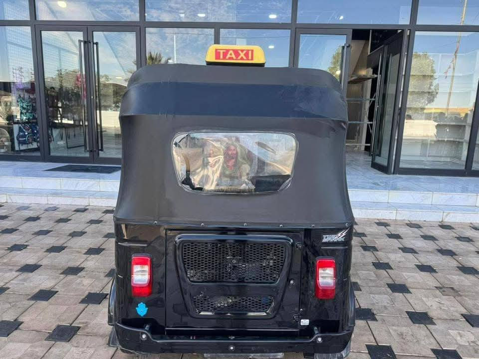 السلام عليكم
تكتك مضلع دراجة مكفولة من كلشي تايرات جدد باتري جديد دراجة نضيفة كلش سعرة 6300 ست ملاين وتلثيمة  ومبية مجال بسيط  ***********
