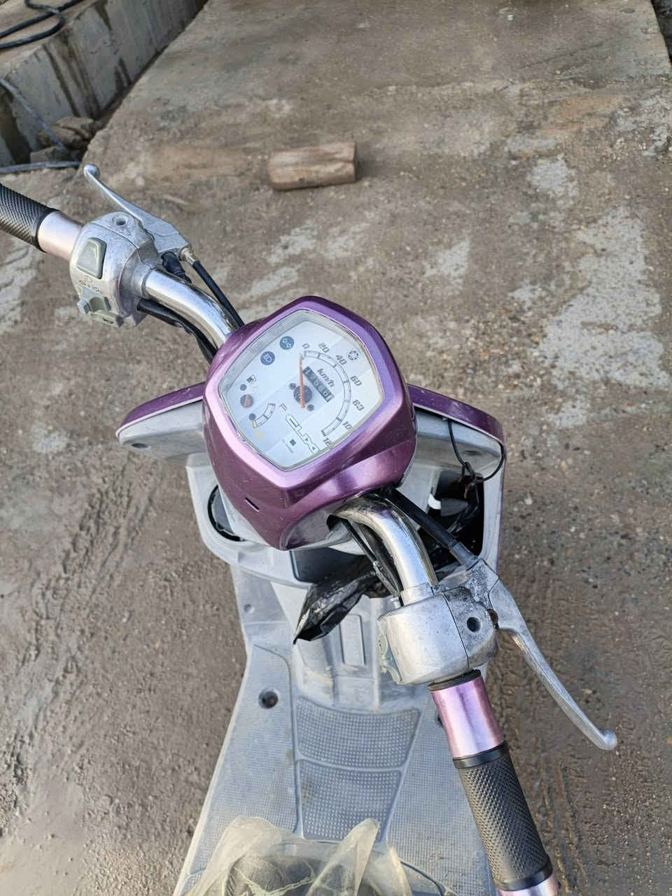 سعر 450
مامفتوحه


**إذا كنت صاحب هذا الإعلان وتريد حذفه لأي سبب، رجاءا أرسل رسالة إلى الدعم الفني**