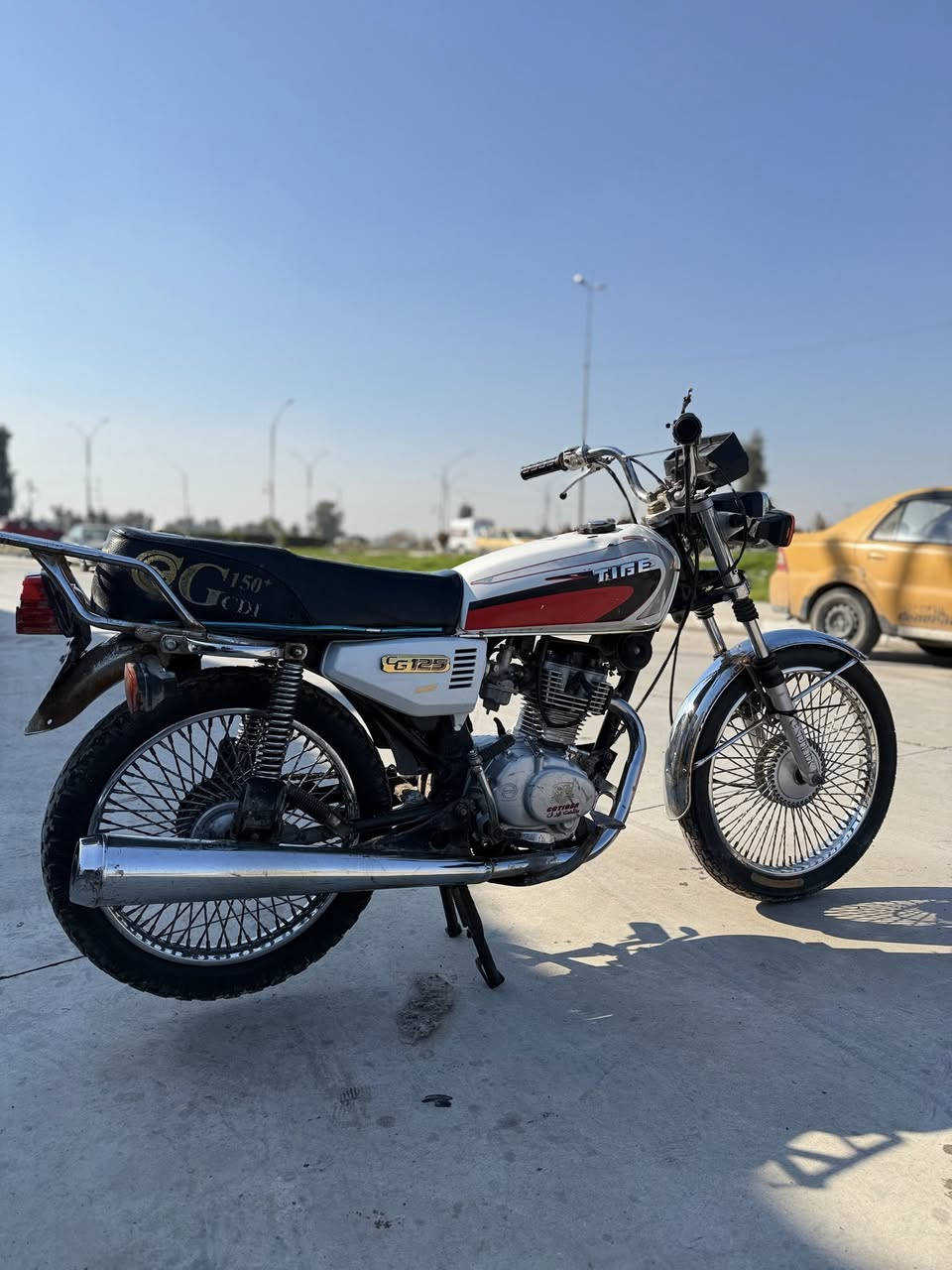 🔴دراجه تايكر لوان ابيض🔴
عنوان الدراجه موصل نبي يونس 📍

✔️دراجه تايكر أربع لوان ابيض 
✔️دراجه كدام العين 
✔️السعر 250
✔️ العنوان موصل نبي يونس 
 ✔️ اهل ال 200لا اتعب نفسك اصلا ماابيع
        مع تحياتي للجميع 

للتواصل عل ارقام ما تتواجد عل فيسبوك ولا ماسنجر

اتصال 📞 ***********

اتصال 📞 ***********
