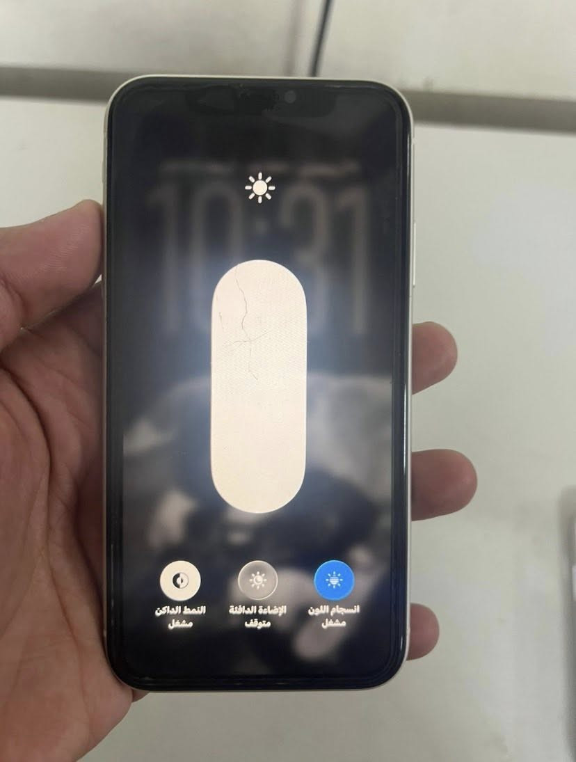 السلام عليكم 🫡 لبيع آيفون 11 مامفتوح وتر بروف بطارية 83 ذاكرة 64🔎 المكان بغداد الغزالية قرب المجمع السويسري IOS26 عرض العيد 🔥 السعر 300 للاسفسار الرقم ***********
