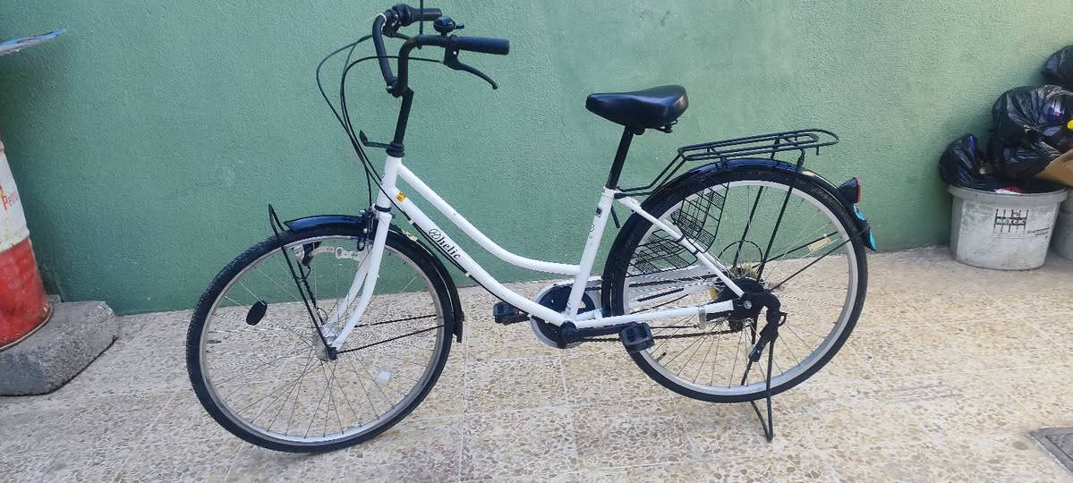 بيع مستعجل
السلام عليكم بايسكل عبد الحليم للبيع ابو الكير بايسكل نضيف  يعني تاخذو شرط ما تصرف عليه ربع 
للاستفسار اتصل على الرقم 
***********
***********
خابرني وتدلل  
او تعال خاص
عنوان موصل جانب ايمن
