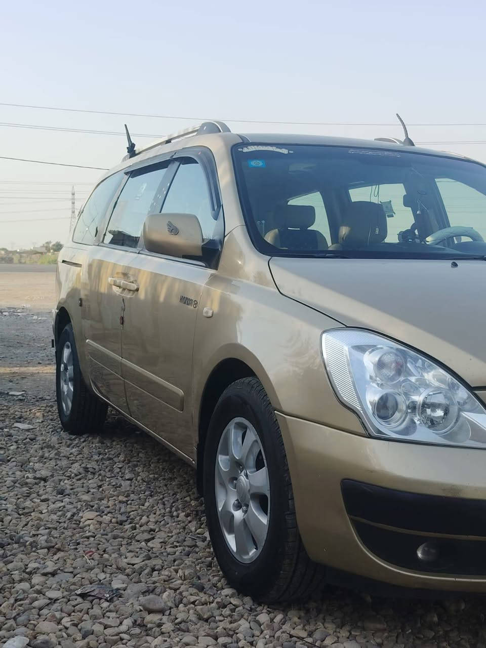 🚗 للبيع او مرواس بسوناتا 
– هونداي انتروج 2007 🚗

🔥 جاهزة للشغل فوراً بدون أي صرف 🔥

✔️ محرك 3.8 قوي وأداء ممتاز

✔️ كير ومحرك شرط الفحص 100% 💯

✔️ كير أوتوماتيك تبديل ناعم جداً

✔️ مكيف تبريد ثلج ❄️

✔️ 7 ركاب – مناسبة للعائلة والعمل والسفر

✔️ صالون نظيف ومرتب

🔧 أدامة كاملة (بلكات + بخاخات + منظومة بنزين)

🔧 تخم تايرات جديد

🔧 بطارية جديدة 🔋

🔧 بولبرنات أمامي (هلفي)

🔧 حدادية 90%

💯 سيارة متعوب عليها ومفحوصة

📄 رقم بغداد (مشروع وطني) باسمي

📄 نفاذ السنوية لحد شهر 10

📄 أوراقها كاملة وجاهزة

📸 السونار مرفق بالصور

🚘 مناسبة جداً للعمل (تكسي / مشاوير / سفر)

💰 السعر: 125 قابل للنقاش للجادين فقط

📍 الموقع: واسط – ناحية الدبوني


**إذا كنت صاحب هذا الإعلان وتريد حذفه لأي سبب، رجاءا أرسل رسالة إلى الدعم الفني**