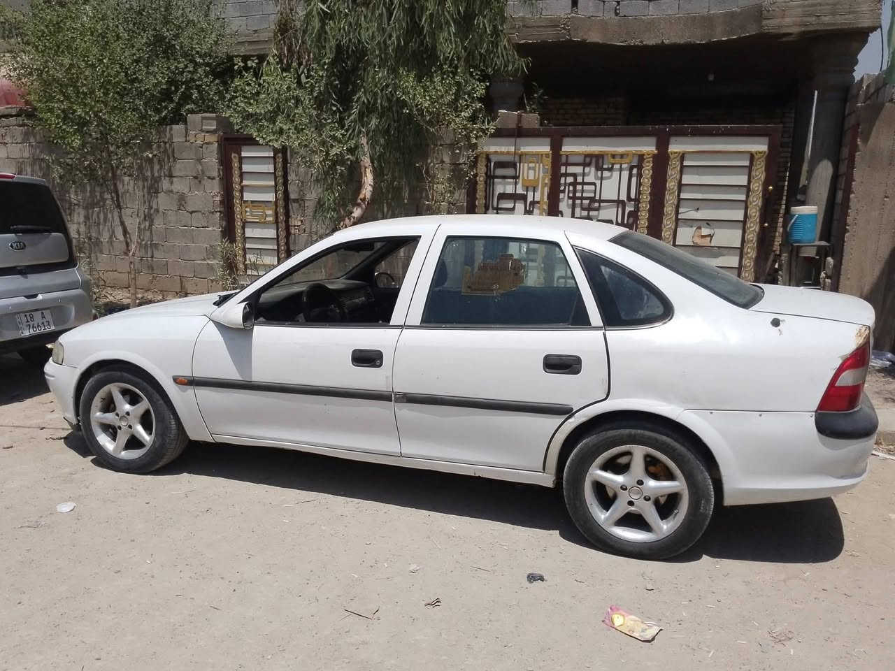 اوبل فكترا موديل ٩٨ محرك ٢٠ مسكر طافي عاوج ولف تنباع على وضعها ٣٣ ورقة بيها مجال تحويل مباشر رقم كركوك سنويه 28 تنتهي *********** عنوان واسط قرب سيطرة اللج
