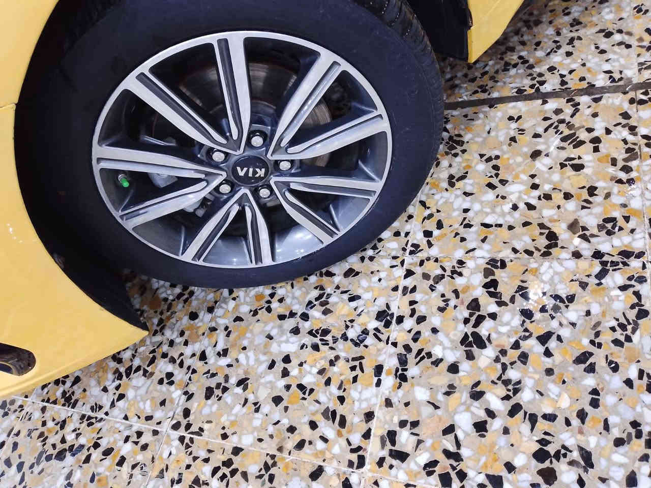 كيا اوبتيما تكسي للبيع رقمه بغداد بسمي موديل 2020 وارد امريكي صور حادثه موجوده بلمنشور سياره جاهزه من كلشي محرك وكير مكفولات صدر تخم تاير ويل كب 
السعر 145 وبيه مجال العنوان واسط نعمانيه 
***********
