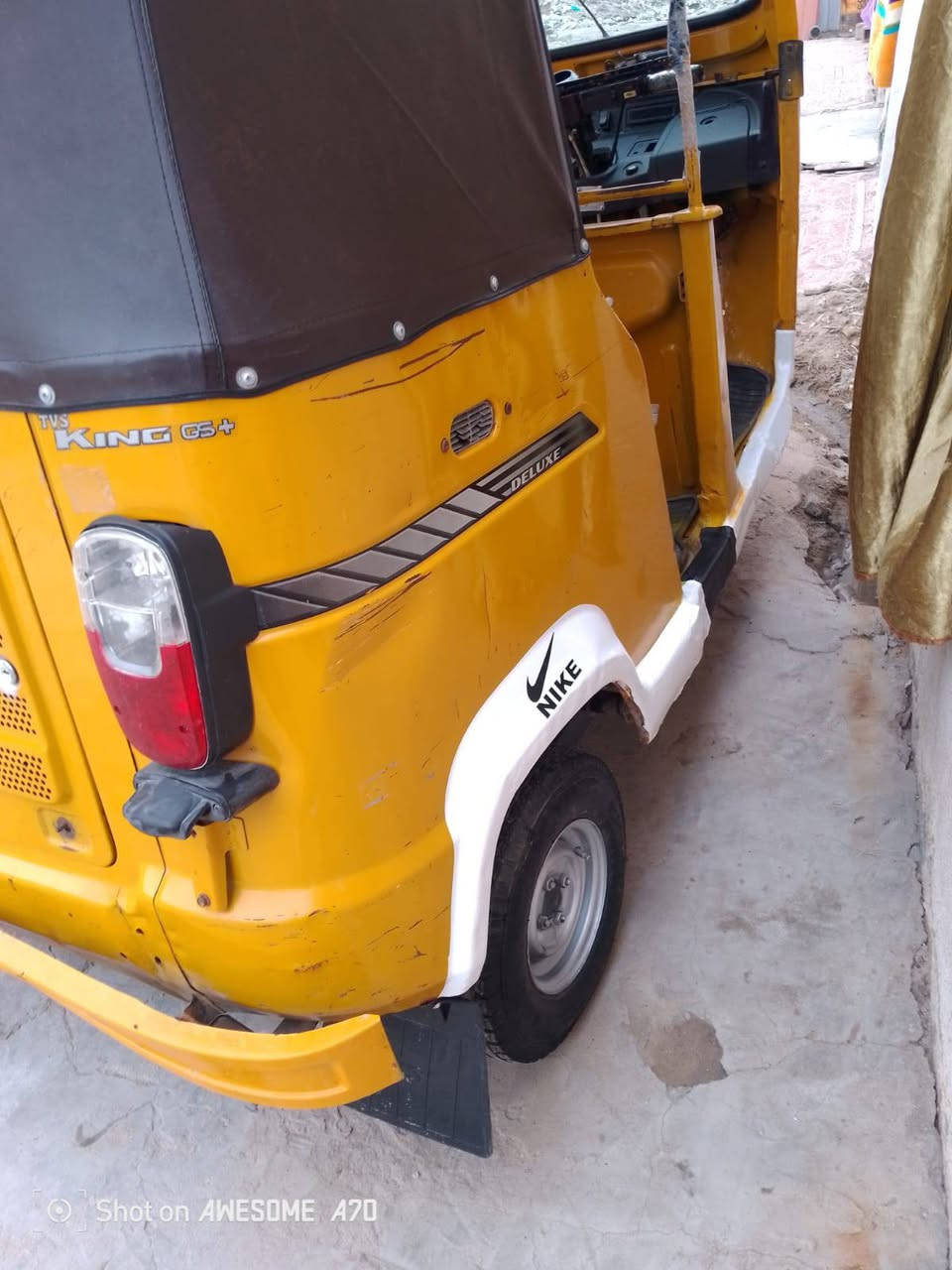 سلام عليكم تيفي اس موديل 2019 رقم وسنويه انكليزي
تكتك جاهزه ونضيفه بيهه ضربه كدام بل لغد بدي شوف لعين مكينه مجفته شركه وناعمه سعر 4 وبيهه مجال
رقم لهاتف فقط اتصال *********** البصرة حيانيه
