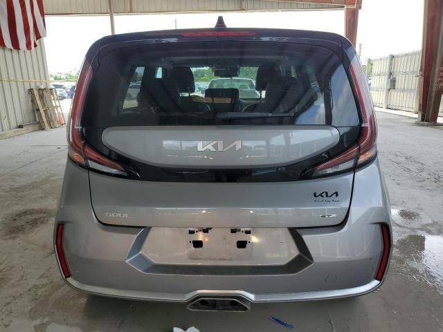 كيا صول جيتي لاين 2023
اعلى فئه بصول 
حادثها مرفق مع الصور 
ماشيه حالياً 2200
محرك 2000 دوش
مواصفاتها
1-شاشة ديجيتال
2-ايقاف ذاتي
3-تحديد مسار
4-مانع انزلق aps
5-مود القيادة الالية الذكية 
6- غرفه جلد
7- بصمه 
8- تشغيل عن بعد 
9- اشاير مري 
10- استيرن جلد حرف D
11- فتحه
12- رادارات وحساسات من كل الجوانب
13-فتحة سقف

وباقي المواصفات المعروفة  جيتي لاين
السياره مرقمه اربيل باسمي 
مكان السياره بغداد.  *********** بغداد, العراق
