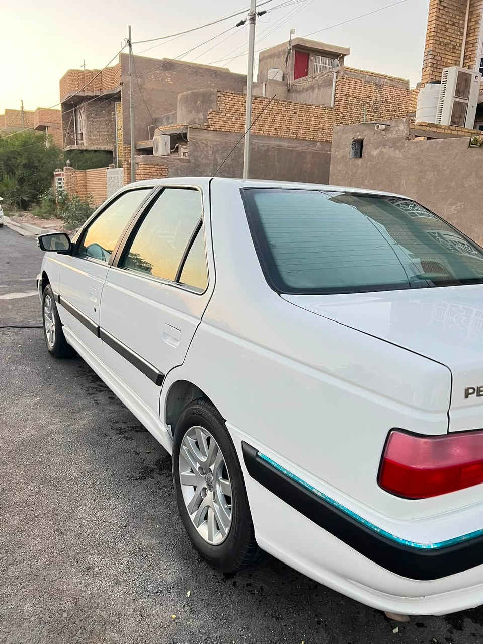 للبيع بيجو بارص موديل 2022 كفاله عامة بيهه منظومة غاز محجوزة لل2027 السعر 73وبيهه مجال بسيط مكاني كوت مركز المدينة للاستفسار الاتصال ع الرقم ***********
