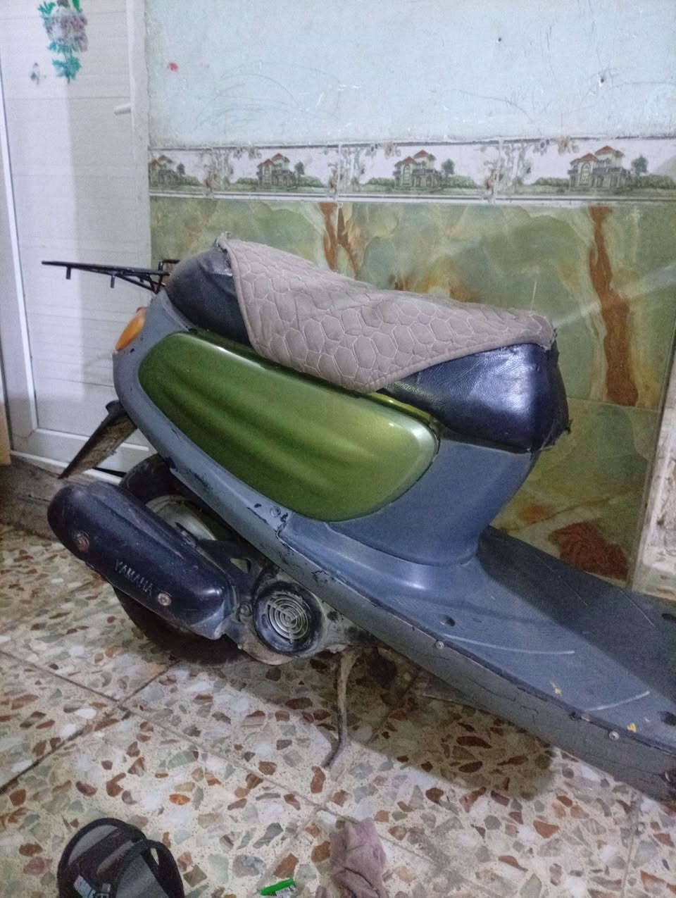 دراجه منغولي للبيع ما نقصها اي شيء السعر 300 وبيه مجال رقم ***********
