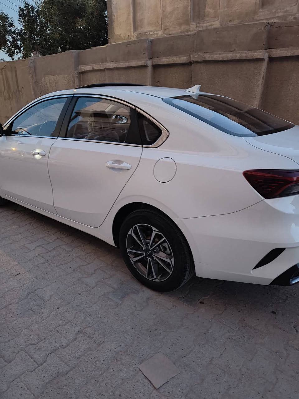 السلام عليكم كي ثري موديل 24 كفاله العنوان النجف بيع او مراوس اقل السعر 138 اتصال ***********
