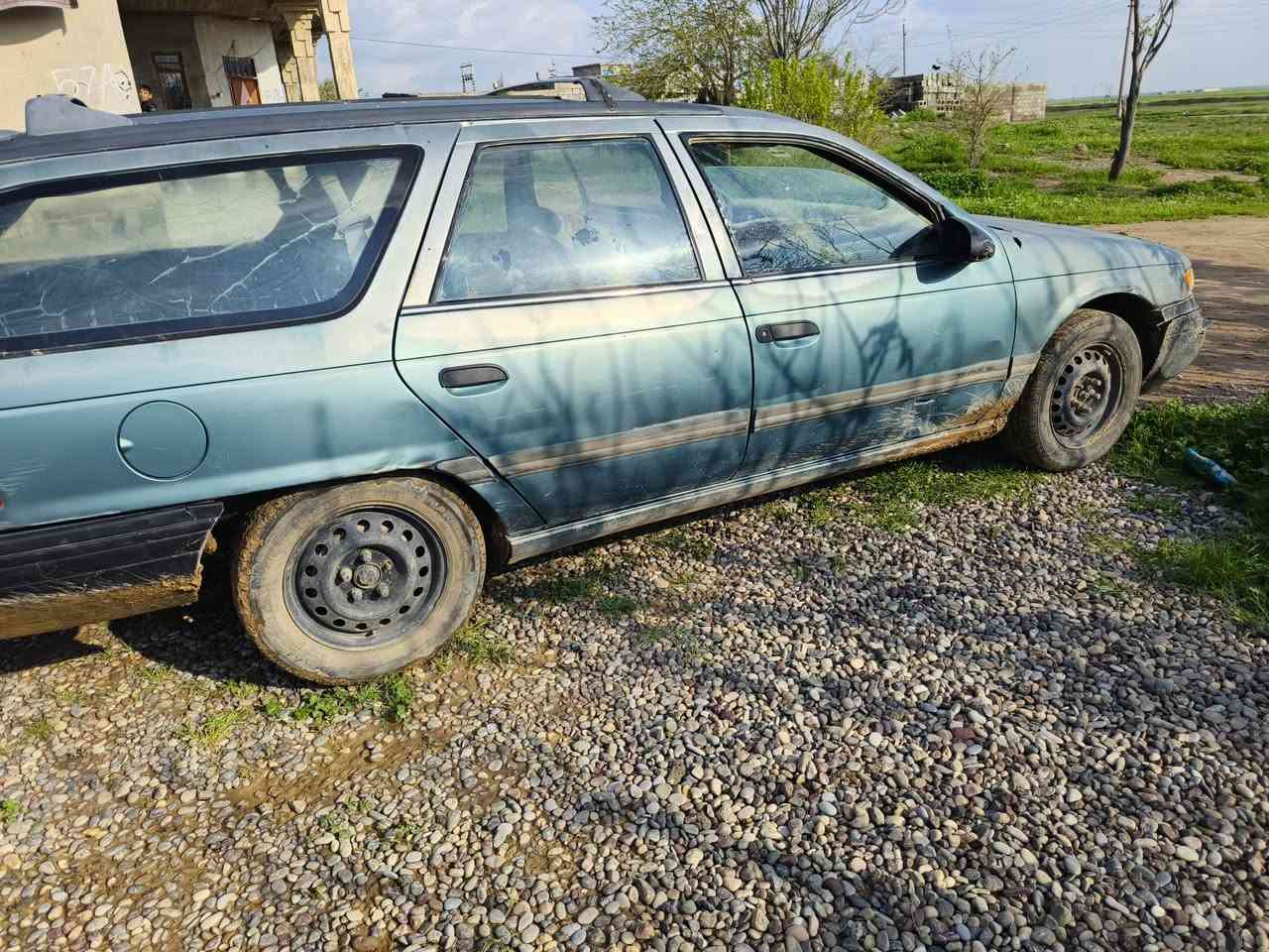 فورت محرك كير فرخ بطه 
صدر كهربأيات شغاله 
بيها واجها السعر 12
***********
