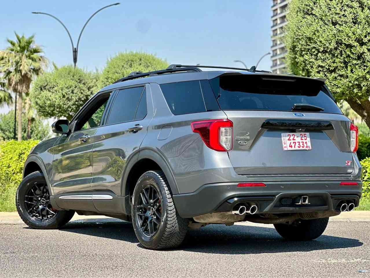 FORD EXPLORER ST-LINE- 2023 ✅
سلام عليكم
فورد إكسبلورر, ST-Line,  ماشية ٣٤ الف ميل قطعتين صبخ و باب مبدل بيلادى نفس لون بدون صبخ ( بجم كبس )  ٦ سلندر تيربو  الكاميرا الخلفية - سقف بانورامي - صندوق كهربائي  - كاميرا 360 - مستشعر وقوف - تدفئة المقاعد - تبريد المقاعد - بصمة - مرايا جانبية كهربائية - مراقبة النقطة العمياء - 8 وسادة هوائية - مصابيح زينون الأمامية - كشنات جلد- كشنات تدفية و تبريد كهربائى - التشغيل عن بعد - 4x4 - مقاعد الصف الثالث VIP
📍العنوان: اربيل  
☎️ *********** أربيل, العراق
