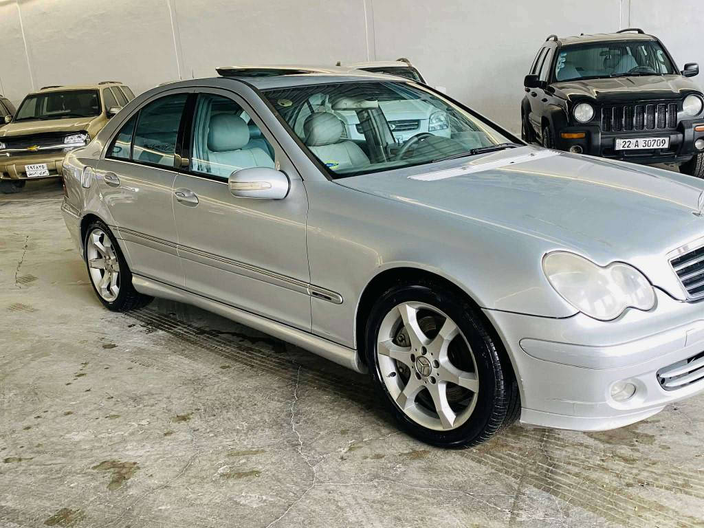 MERCEDES BENZ C230 2007 v6
نموونەی جوانی قەپات قەپات موسەفات 
مەکینە و گێڕو اکسل و تبریدو کارەبای هەموو گیانی بە شەرتە چوار ویل وتایەی لۆک 
سەیارەکە ڕەقەم بغداد ی ئەسڵی سەنەوی عاج بەناوی شەریکە وەیە بەناو ناکرێت بە ئەوەلیاتە زەمانی کیشەی مەدەنی، دەکەم سعری68گەڵاوکەمێک مجال شوێن تەق تەق
(***********) (***********) كويسينجاك, أربيل
