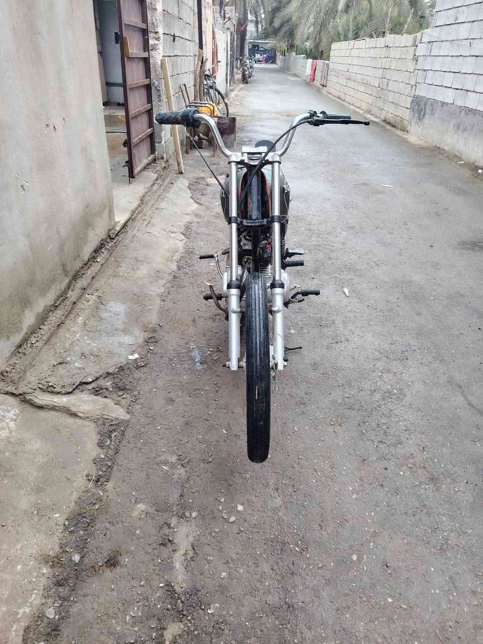 سلام عليكم دراجه ايراني للبيع نامه الدراجه خير من الله كبل للشارع اكثر الاستفسار الاتصال عل الرقم *********** مكاني ديالى الخالص سعديه الشط الي مو شراي لا يتعبني اعبر المنشور خاص مغلق
