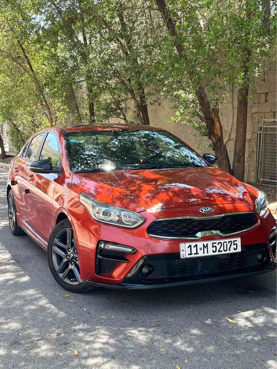 🚘 للبيع كيا فورتي GT LINE
 • الموديل:2021
 • اللون: __________ مشمشي 🍑
 • العداد: __________ 78 
 • وارد: __________امريكيه  
 • المحرك: __________2000
 • القير: أوتوماتيك
 • الدفع: رباعي / ثنائي
 • المواصفات: شاشة، جلد، فتحة سقف، بصمة، 
 • الحالة: شرط الفحص (مكينة، كير، شاصي)
 • الصبغ: __________ بنيد فقط 
 • الملاحظات: __________السيارة من كلشي جديدة  وبدون نقص 
 • السعر: __________ دولار / 139$ مجال بسيط  وترهم مراوس 
 • الموقع: __________السيدية /بغداد 
 • للتواصل: _________*********** بغداد, العراق
