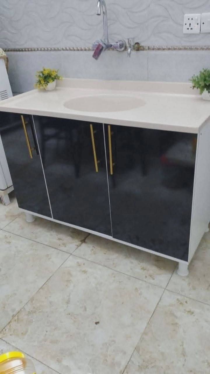 كاونتر MDF خشب مترين ارضي وملحق مع سنك متر و20 مرمر . السعر 250 الف

للحجز  والاستفسار مراسلة الصفحة

 او التواصل واتساب ***********
