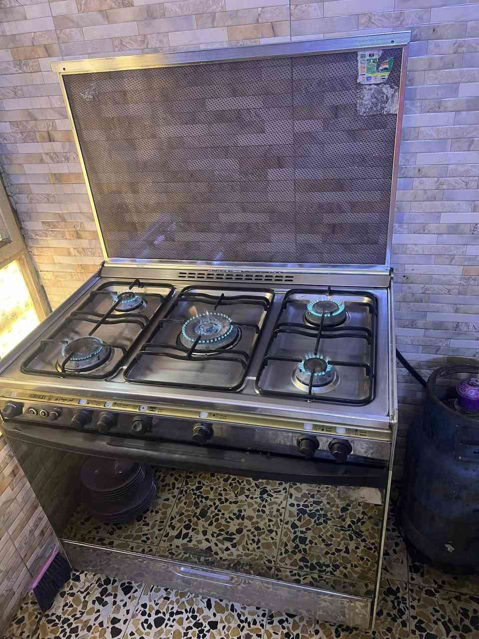 مرحبا غراض مستعملة للبيع
طباخ كريازي نظيف  ٢٥٠ الف 
ثلاجة ايكور تركي ١٧٥ الف مبدل ماطور جديد 
غساله ال جي ١٣ كيلو ٢٠٠ الف 
الاسعار بيها مجال 
الحرية شارع ٣٠


**إذا كنت صاحب هذا الإعلان وتريد حذفه لأي سبب، رجاءا أرسل رسالة إلى الدعم الفني**