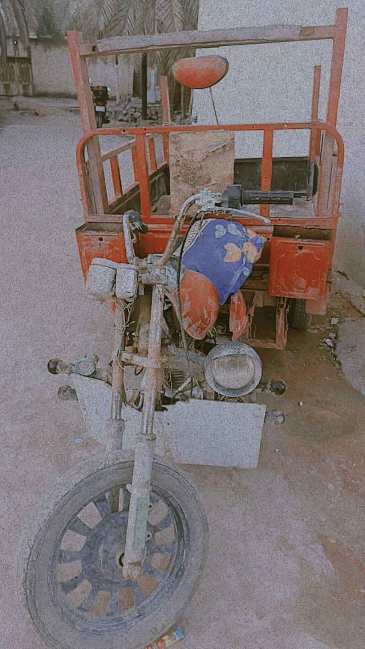 ستوته للبيع رقم اسود بس بيه لحيم بل الركبه وتبخر بس المكينه جديده القرنه بني منصور ***********واتساب السعر  450
