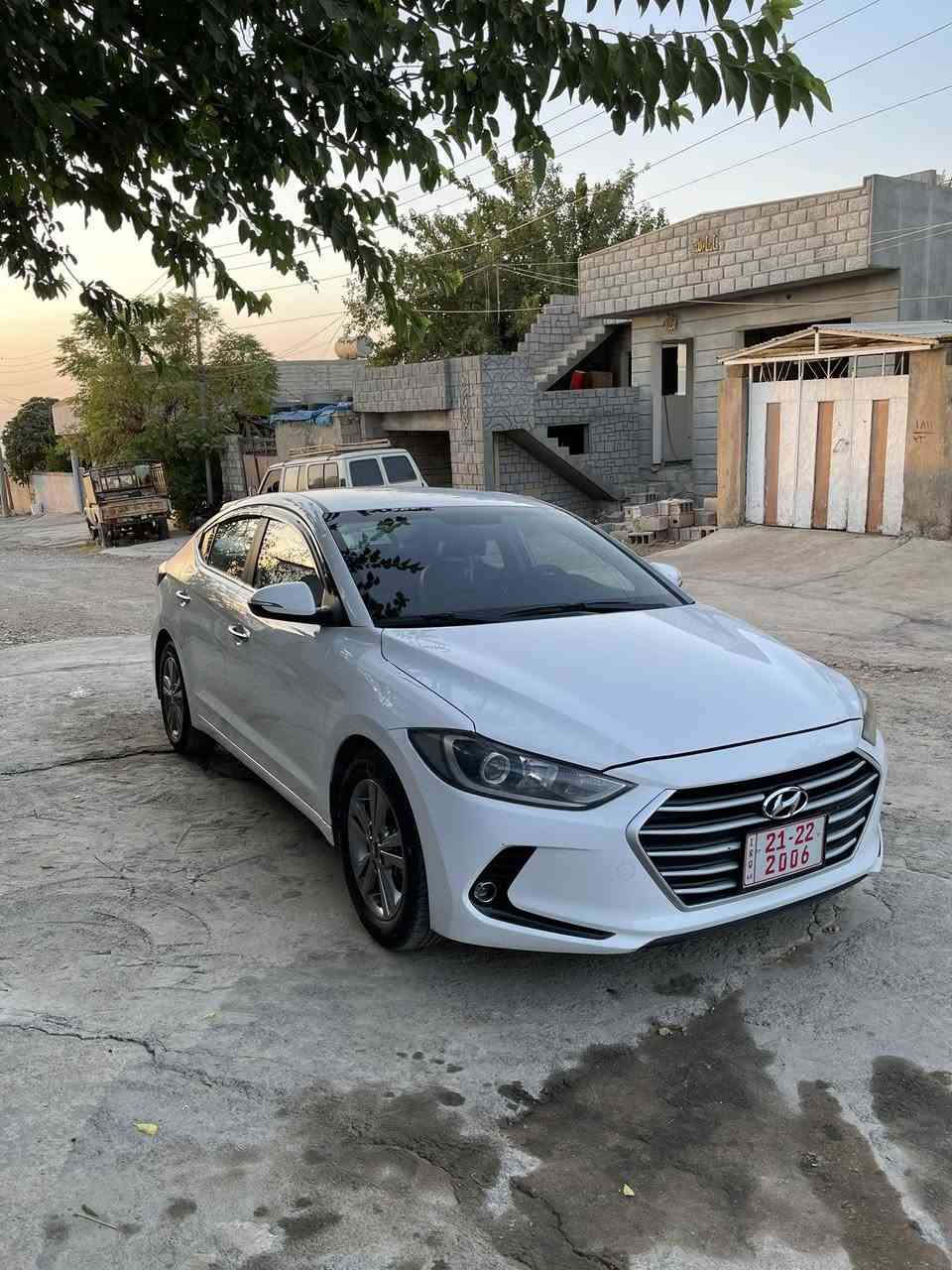 هوندا ئلينترا موديل٢٠١٧ فول فول بي سلايت مالي دوست زور جوان و كه م به نزين ده خوا جلد هيته ر تراكشن سپؤرت ئيكؤ هتد كودي ئاسايش بو كراوه شوين هه له بجه ي شه يد سعري ٨٥ ماعمه له  ***********
