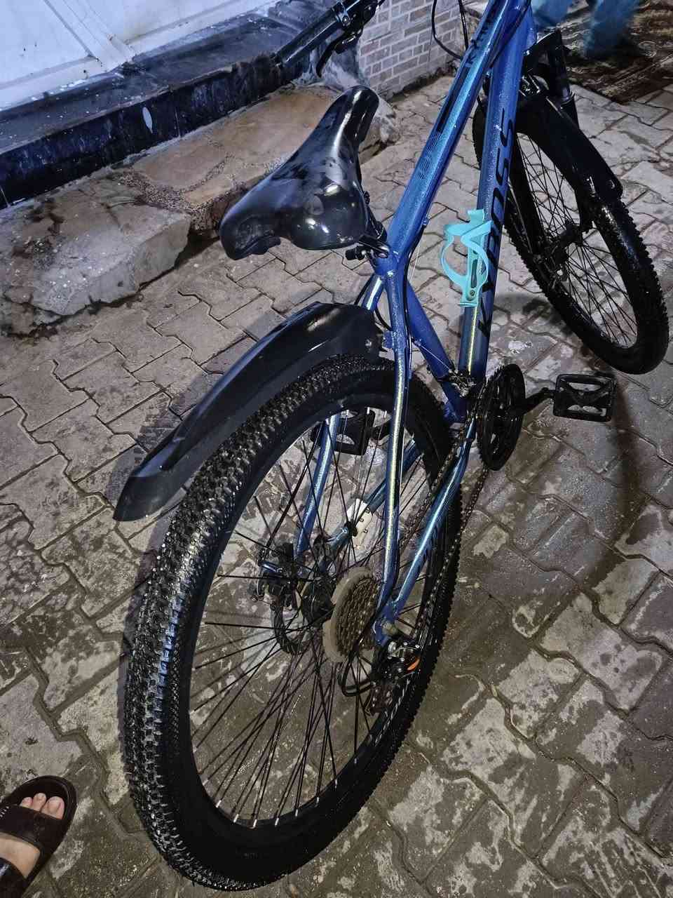 سلام عليكم شونك يابه دراجه هوائية لبيع بايسكل لون مميز أبو الشذه بايسكل بي عطل بس يرادله صجم مال التاير الخلفي بريكات امامي وخلفي كلش شغال السعر ٨٠ ***********
