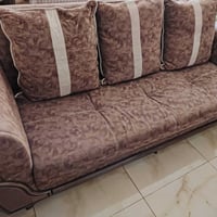 كنب تركي ٨ مقاعد • طاولة و٤ طبلات زجاج • الدورة كلكامش