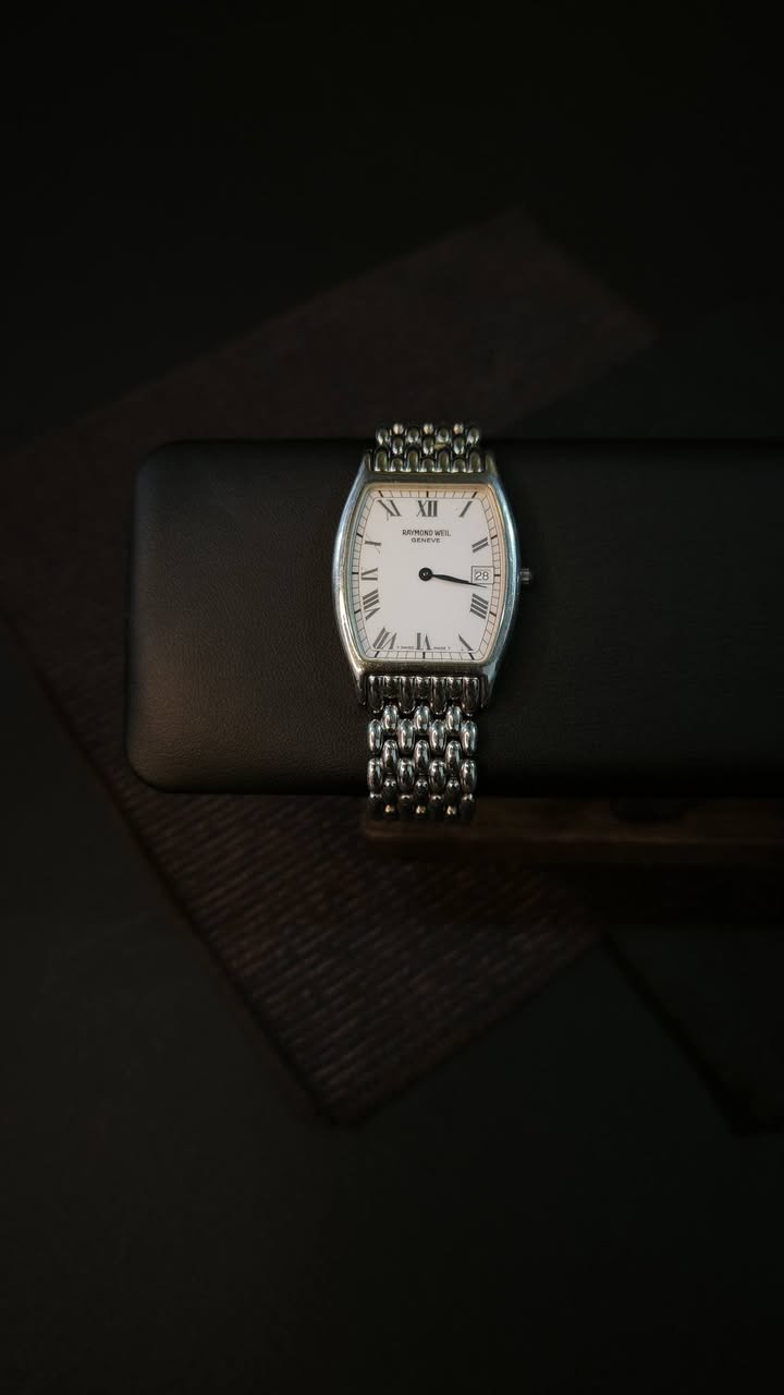 رايموند ويل RAYMOND WEIL
القطعة هي معرفة عن نفسها ماحاجة للكلام❤️
للطلب والإستفسار:
راسلونا عالخاص
أو على الواتساب المثبّت بالصفحة
***********
او على التليجرام: @drwatchee
