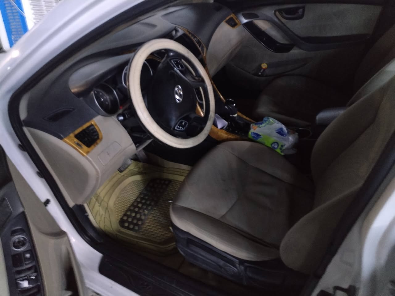 سلام عليكم
للبيع النترا خليجي اربيل
بيهة 3 مكانات كرت فول عدا البصمة
اربيل بسم شركة 
السعر110 وبيهة مجال
مكاني كوفة 
للاستفسار الأتصال على الرقم ***********
مكلف بالنشر
