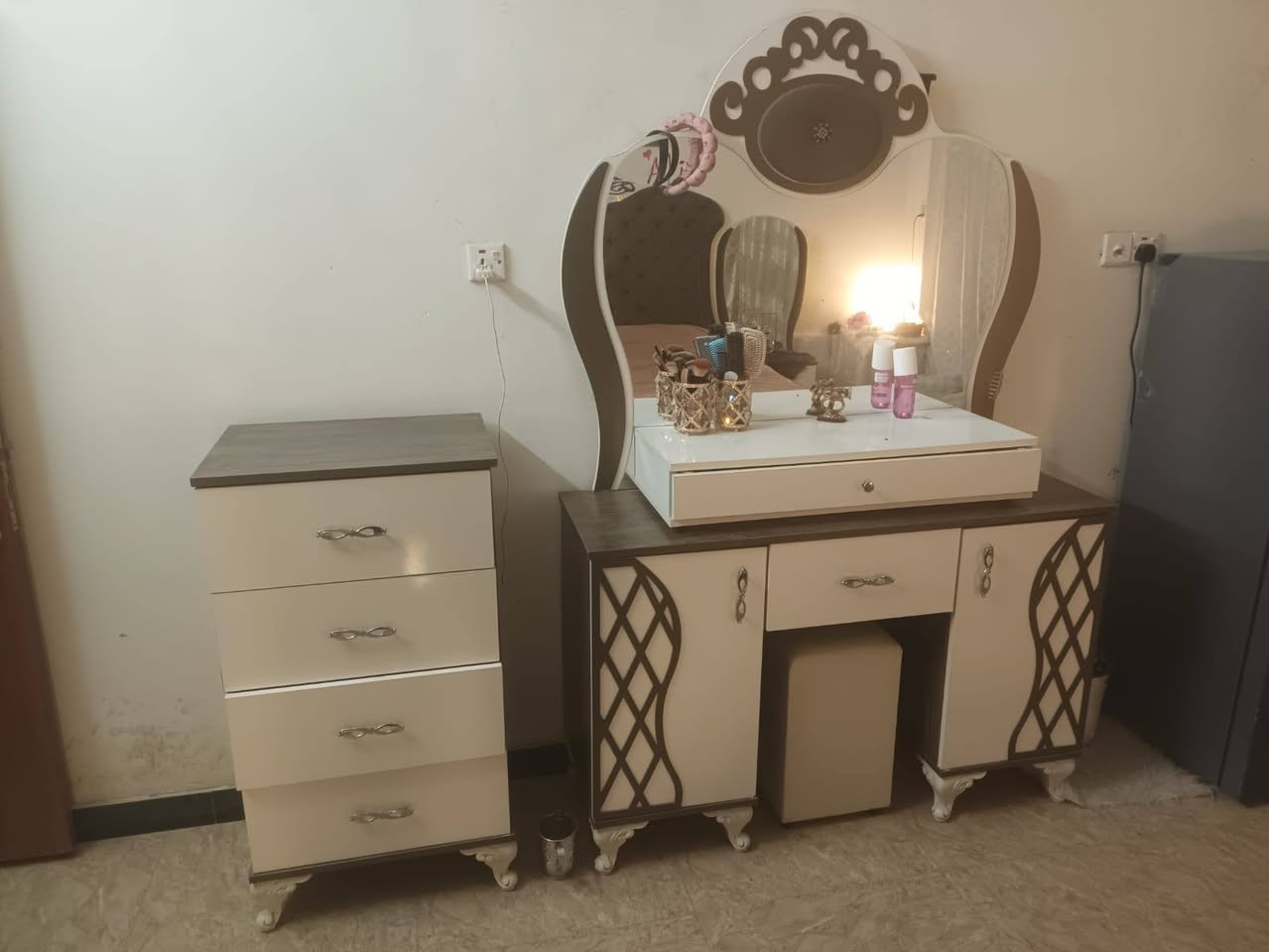 غرفه تركي ٩ قطع نضيفه جدا البيع والشراي يفضل خاص


**إذا كنت صاحب هذا الإعلان وتريد حذفه لأي سبب، رجاءا أرسل رسالة إلى الدعم الفني**