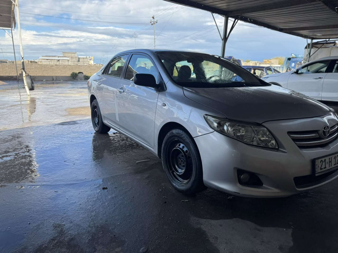 السلام عليكم 
كورلا خليجي موديل 2008 كلين بدون اي صبغ او ضرر رقم سليمانية دولي سنويه جديده ل2030 تبريد دفئه كله شغال.
كير محرك شرط صدر تواير كله جديد سيارة نضيفة
السعر 110 
للاستفسار اتصل 
***********
***********
