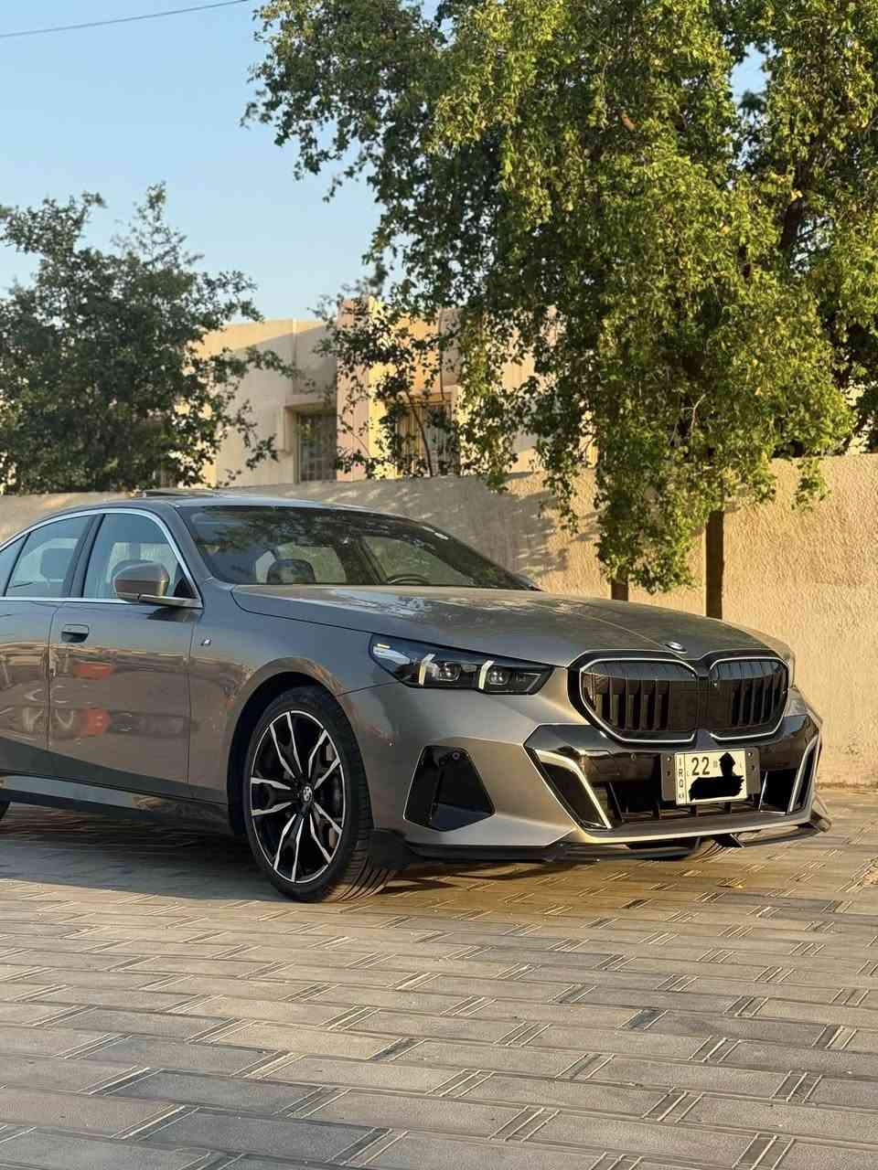 🔥 للبيع | BMW 530i M Pro Kit 2025 🔥
✅ كلين تايتل
✅ رقم أربيل (22)
✅ عداد 30,000

المواصفات:
• 5 كامرات
• داتا شو (Head-Up Display)
• نظام صوتي Harman Kardon
• جنطة كهربائية
• شاحن لاسلكي (Wireless Charger)
• كشنات تدفئة
• ستيرن تدفئة
• فول سستم رادار
• شباك أمامي LED
• حساسات 360 درجة

📍 موقع السيارة: بغداد / حي الجامعة

💰 السعر: 46,800 دولار

📞 للاستفسار:
***********

سيارة نظيفة جداً وبحالة ممتازة، جاهزة للفحص بأي مكان للجادين.
