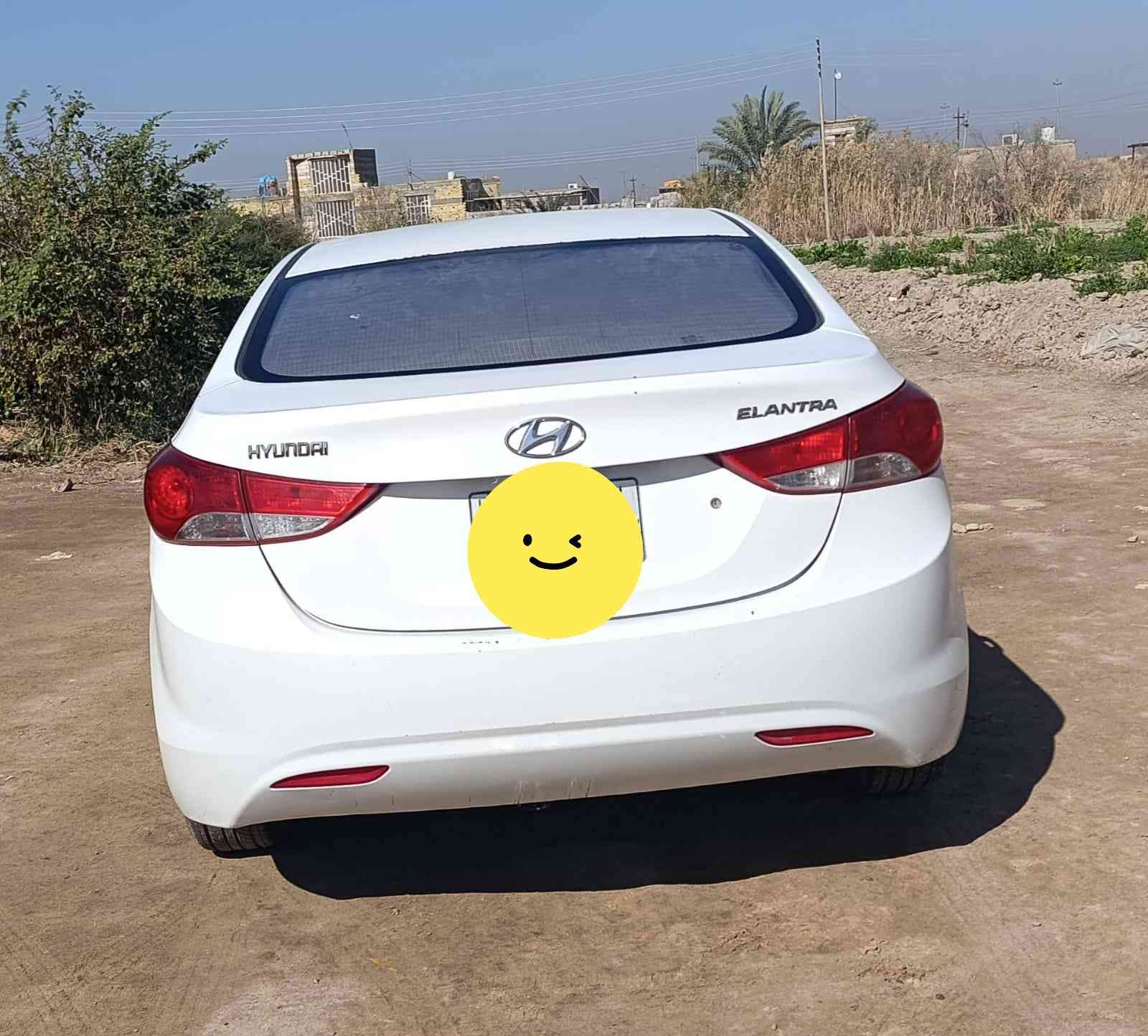 السلام عليكم 
النترا مديل 2014  مكفوله من الضربه والصبغ 
ماعدا رشه يم قبق البانزين موضحلك بالصور 
جاهزه تبريد تدفئه تخم تاير 
شرط السونار 
سياره ماناقصها شي أنكر سويج وطلع بغداد 
السعر ١٢٠ ورقه وبيها مجال شي قليل 
مكانها قضاء المدينه الأتصال على الرقم ***********
شرط التحويل
