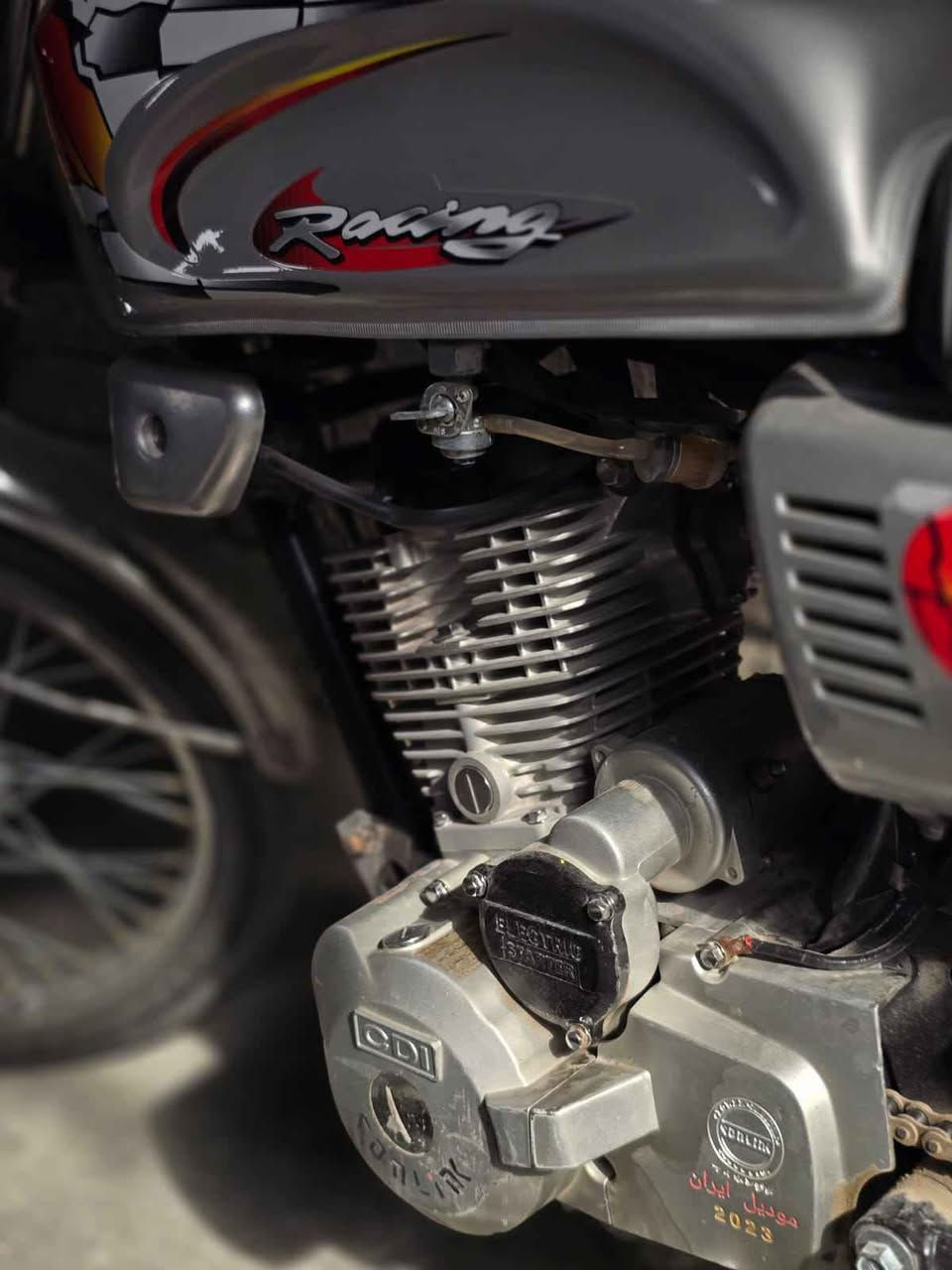 سلام عليكم شباب دراجه للبيع تعمير 2026 الدراجه أدوات مكفوله من كلشي مستعجل علا بيعته السعر 500 وبيه مجال للطيبين العنوان البصرة لهارثه متواجد واتساب رقم *********** البصرة, العراق
