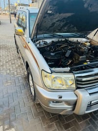 ٢٠٠٦ • دبل تانكي • كتاب مزاد