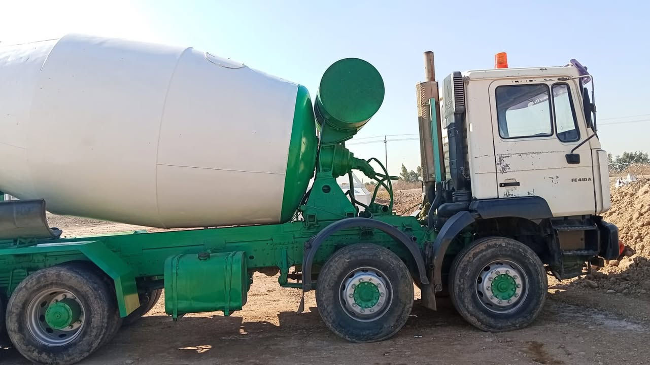 مان موديل 2002سنويه لل 28 بأسمي مكينه 410بم كهربائي تعشيقه كهرباء مكينه وكير وأكسل مكفول رقم سليمانيه السياره كفاله عامه من كلشي جاهزه للشغل حالياً  السياره عشره متر السعر 280 وبيها مجال حك الجيه مكانها بابل رقم الهاتف ***********
