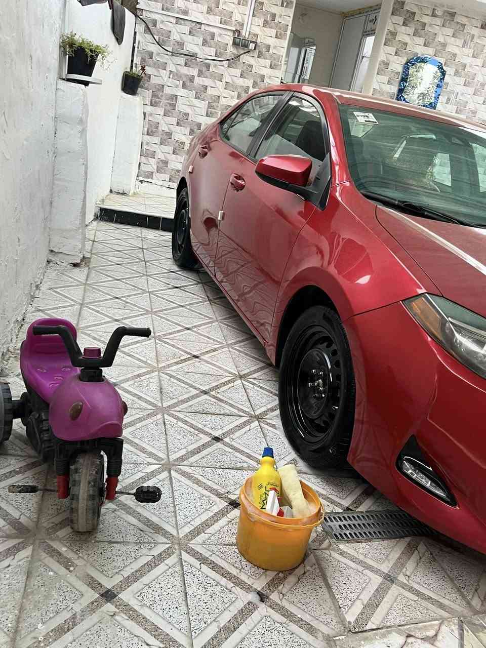 سلام عليكم كورلا موديل 18 سياره حلوه حادث سرقه جاملغ امامي مكان سياره حله ***********
