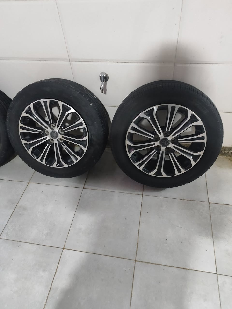 السلام عليكم ويل كب حجم 16 مال كورلا نضافته 70٪عنوان واسط الكوت رقم الهاتف *********** تريد بس ويل عادي أبيع وإذا اكو مراوس اراوس
