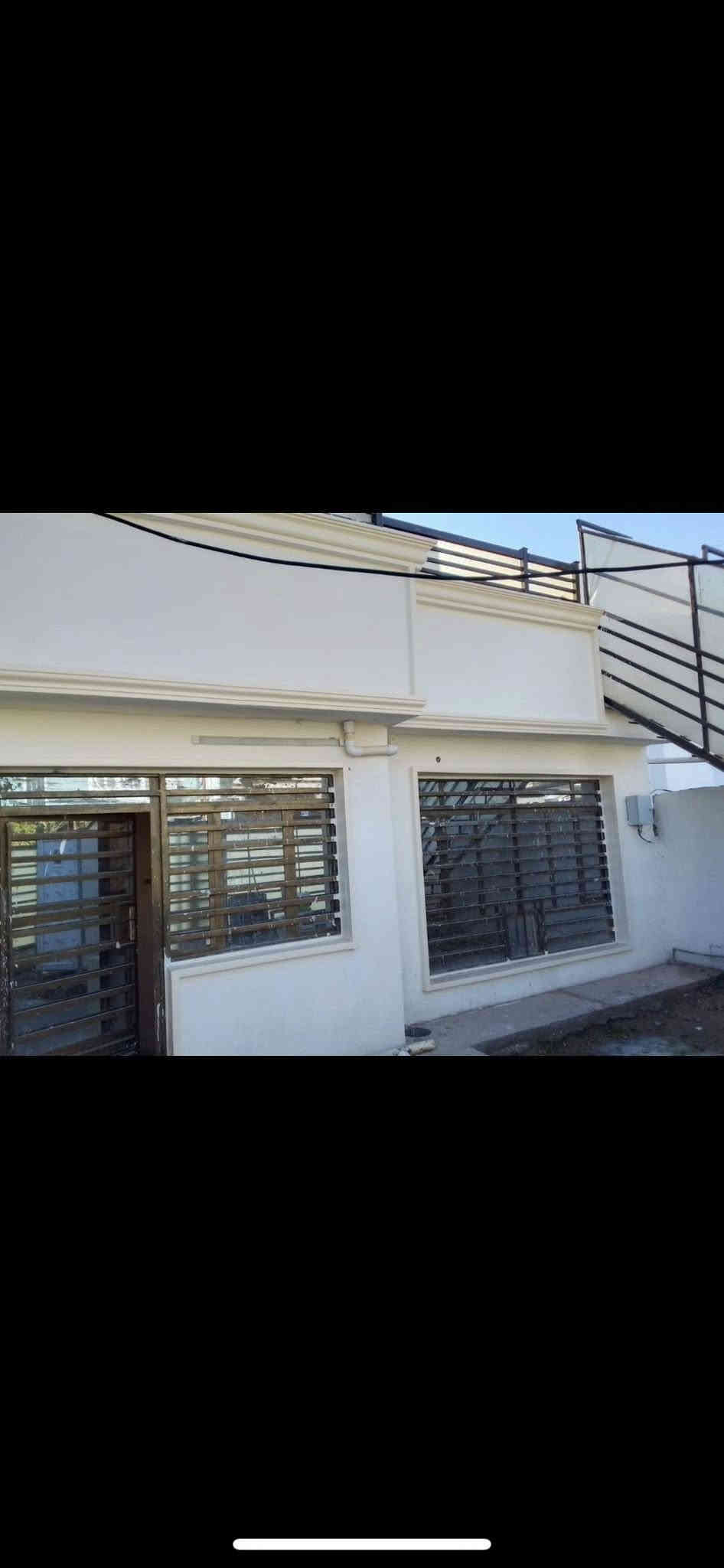 بيت طابو  طابقين للبيع المنطقه المجاري والتبليط قيد الانشاء  العنوان بغداد ...ابي غريب ...حي واحد اذار خلف دائره التسجيل العقاري ودائره الدفاع المدني ..قرب مستشفى أبي غريب العام ....مساحه 150 متر   بناء حديث طابقين السعر ١٧٠ مليون الاستفسار الاتصال على *********** يوجد واتساب
