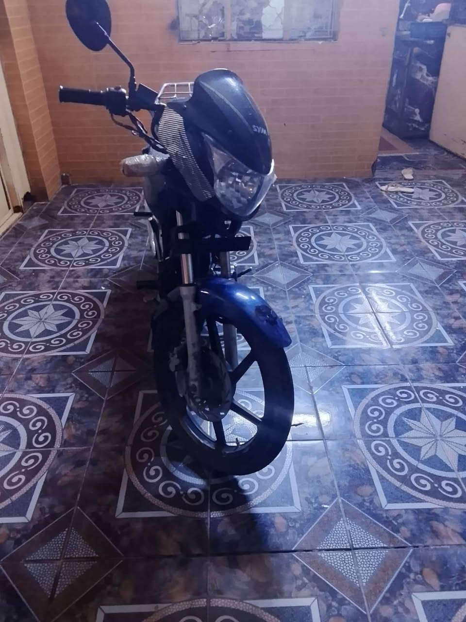 دراجه للبيع السعر 600 بيه مجال جديده كهربائيات كله شغاله مكفوله من كلشي موديل 17 محرك بلادي عنواني الرمادي شارع 20.     ***********
