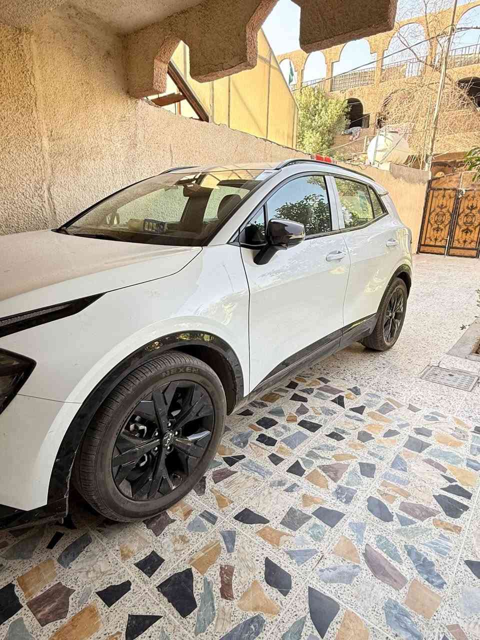 سبورتج موديل 2025 بلاك اديشن السياره باسمي تحويل ثاني يوم ماشية 18 الف سياره جديده على وضع الشركة مكفوله كفاله عامه ***********
