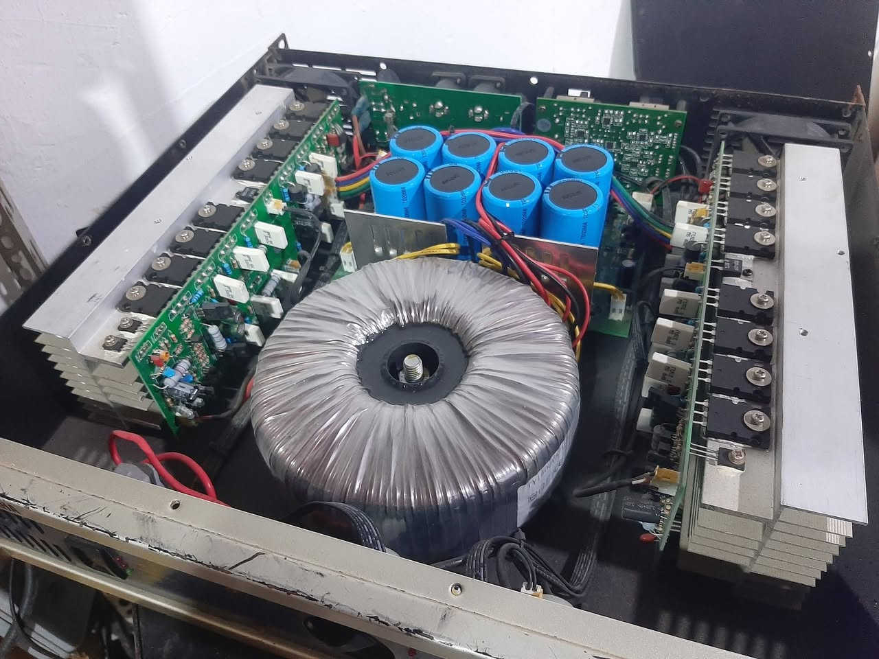 السلام عليكم  باور ياماها 7000بلادي طبله الجبيره مامحطوطه بي كاويه السعر 300


**إذا كنت صاحب هذا الإعلان وتريد حذفه لأي سبب، رجاءا أرسل رسالة إلى الدعم الفني**