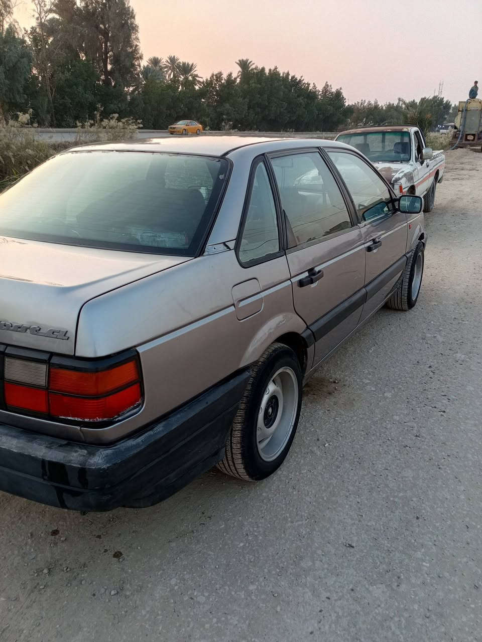 باسات 92 كير ومكينه وتبريد كفاله
40وبيه مجال حك الجيه 
***********
